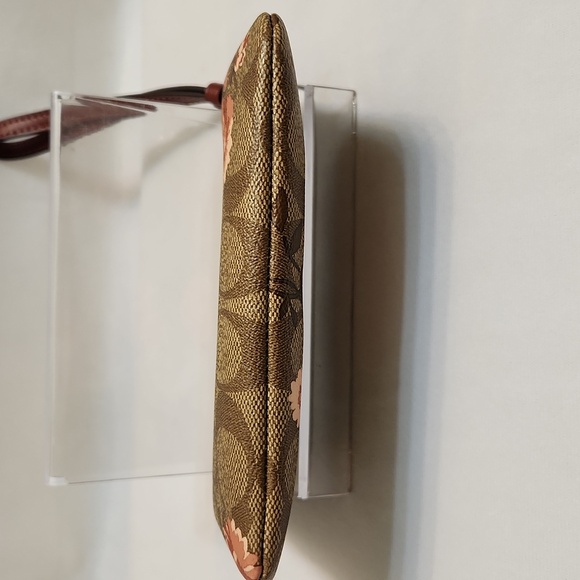 Coach Signature Canvas Leather Floral Print wristlet - Picture 4 of 14